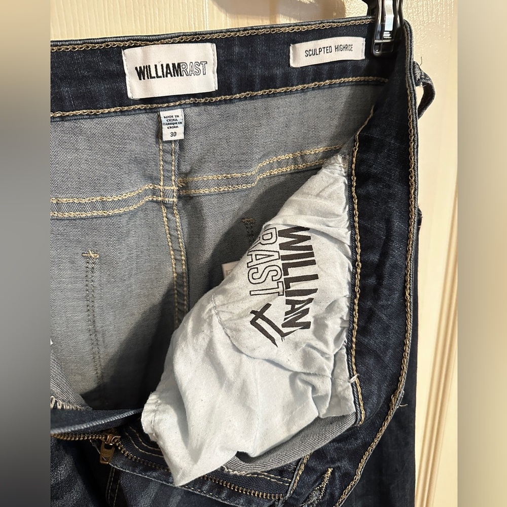 William Rast Sculpted High Rise Skinny Jean w Faded Wash, Dark Blue, Sz 30 - Picture 4 of 7